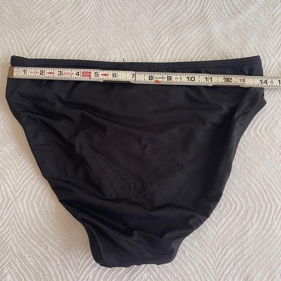 Vince Camuto Women's Colorblocked Bandeau Bikini Top & Colorblock Bikini Briefs - Picture 11 of 15